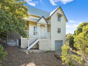 Hamptons By The Bay, Rye